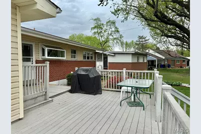 1330 Spring Valley Drive, Florissant, MO 63033 - Photo 27