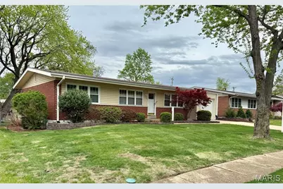 1330 Spring Valley Drive, Florissant, MO 63033 - Photo 9