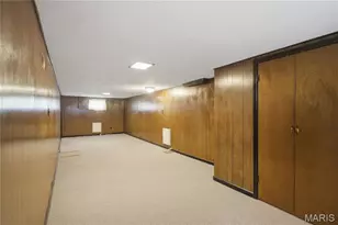 2206 Wengler Ave, Overland, MO 63114 - Photo 19