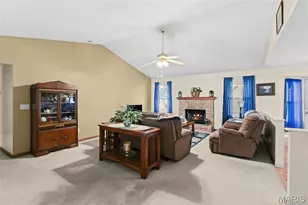8 Knoll Ridge Ct, O'Fallon, MO 63368 - Photo 3