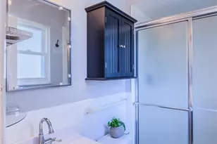 2402 Wesglen Estates Dr, Maryland Heights, MO 63043 - Photo 17