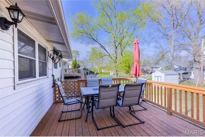 2402 Wesglen Estates Drive, Maryland Heights, MO 63043 - Photo 13