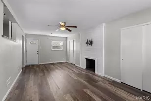 526 Lynn Haven Ln, Hazelwood, MO 63042 - Photo 9