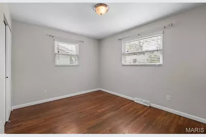 526 Lynn Haven Lane, Hazelwood, MO 63042 - Photo 11