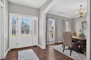 1225 Peruque Ridge Dr, Wentzville, MO 63385 - Photo 9