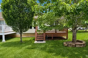 1101 Silo Bend Dr, Wentzville, MO 63385 - Photo 29