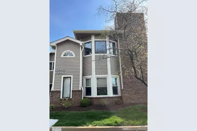 10942 Vauxhall Drive, Creve Coeur, MO 63146 - Photo 3