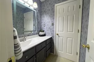 2543 Wesford Dr, Maryland Heights, MO 63043 - Photo 15