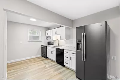 2031 Gascony Parc Drive #2031, Lake Saint Louis, MO 63367 - Photo 3