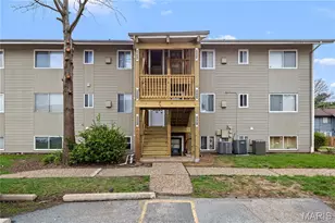 2031 Gascony Parc Dr, Lake Saint Louis, MO 63367 - Photo 1