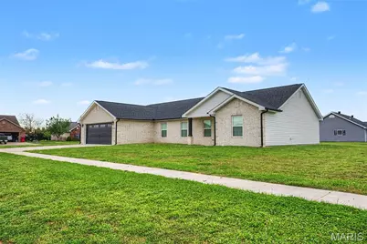 1132 Pollard Plaza, Sikeston, MO 63801 - Photo 1