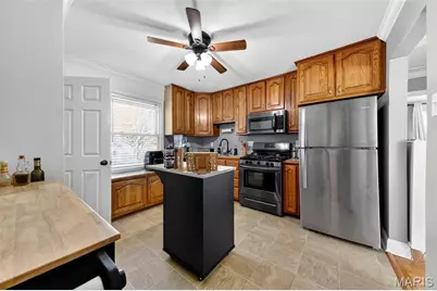265 Monterey Drive, Florissant, MO 63031 - Photo 9