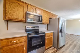 1129 Lacy Dr, Lebanon, MO 65536 - Photo 5