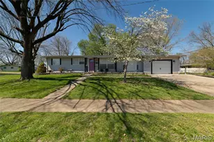 2405 Orleans Ln, Florissant, MO 63031 - Photo 29