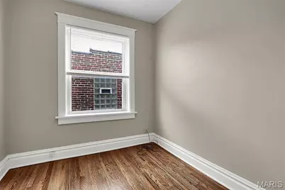 5027 Chippewa Street, Saint Louis, MO 63109 - Photo 7