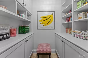 24 Oakleigh Ln, Ladue, MO 63124 - Photo 19