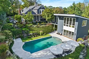 24 Oakleigh Ln, Ladue, MO 63124 - Photo 3