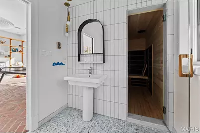 24 Oakleigh Lane, Ladue, MO 63124 - Photo 71