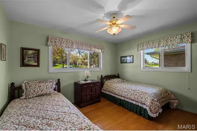 10131 Glenfield Terrace, Saint Louis, MO 63126 - Photo 27