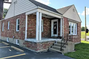 1723 S New Florissant Rd, Florissant, MO 63031 - Photo 1