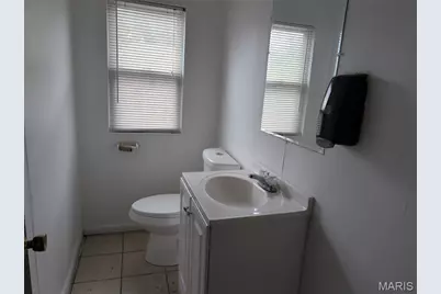 1723 S New Florissant Road, Florissant, MO 63031 - Photo 5