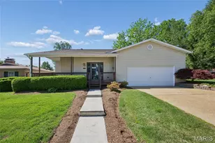 8686 Barby Ln, University City, MO 63124 - Photo 1