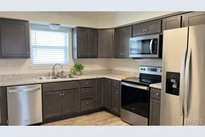 12574 Chardin Place #4, Saint Louis, MO 63128 - Photo 11