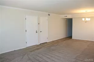 12574 Chardin Pl, Saint Louis, MO 63128 - Photo 5