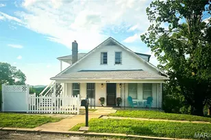 423 E 3rd St, Hermann, MO 65041 - Photo 1