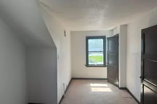 8732 Shirley Ave, Saint Louis, MO 63121 - Photo 9