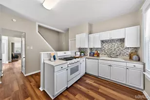 4753 Goethe Ave, Saint Louis, MO 63116 - Photo 15