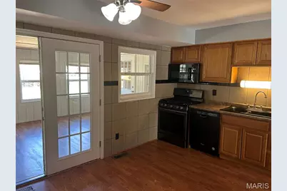 691 Walnut Point Court, Ballwin, MO 63021 - Photo 7