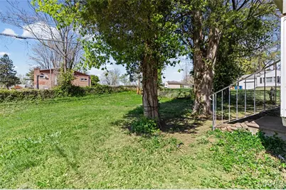 914 Highmont Drive, Ferguson, MO 63135 - Photo 25