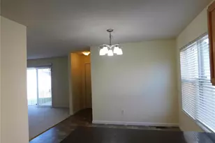 219 Hawksbury Pl, O'Fallon, MO 63368 - Photo 5