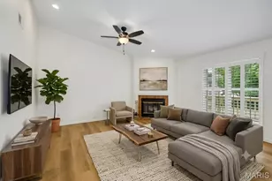 9121 N Swan Cir, Brentwood, MO 63144 - Photo 7