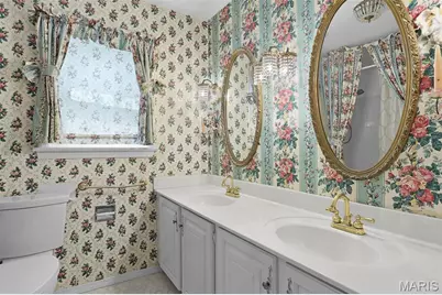 1917 Dovercliff Court, Chesterfield, MO 63017 - Photo 25