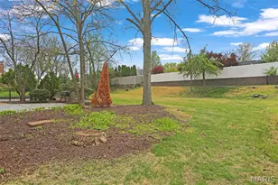 1917 Dovercliff Ct, Chesterfield, MO 63017 - Photo 33