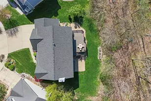 42 Riverdell Ct, Wentzville, MO 63385 - Photo 3