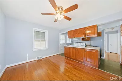 3057 Arlmont Drive, Bel-Nor, MO 63121 - Photo 9