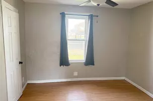 217 W Arlee Ave, Saint Louis, MO 63125 - Photo 13