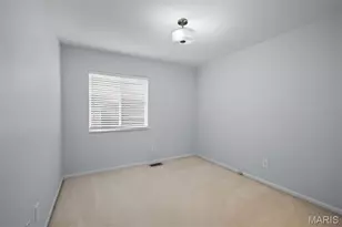 12792 Bennington Common Ln, Saint Louis, MO 63146 - Photo 17