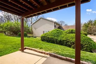 12792 Bennington Common Ln, Saint Louis, MO 63146 - Photo 27