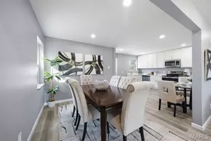 8609 Mayflower Ct, University City, MO 63132 - Photo 7