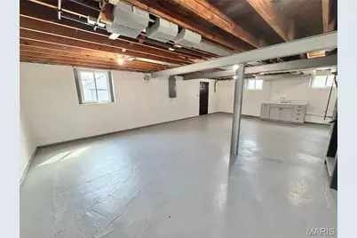 9504 Brenda Avenue, Saint Louis, MO 63123 - Photo 11