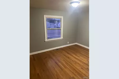 8127 Airport Road, Saint Louis, MO 63134 - Photo 3
