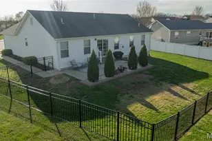 29499 Walnut Hollow Dr, Wright City, MO 63390 - Photo 3