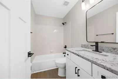 8050 Knights Crossing Drive, O'Fallon, MO 63368 - Photo 11