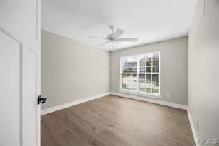 8050 Knights Crossing Dr, O'Fallon, MO 63368 - Photo 5