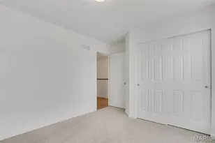 2347 Reiff Dr, Florissant, MO 63031 - Photo 17