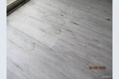 4096 Esseldale Drive, Saint Ann, MO 63074 - Photo 15